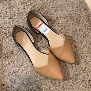 Chinese laundry flats